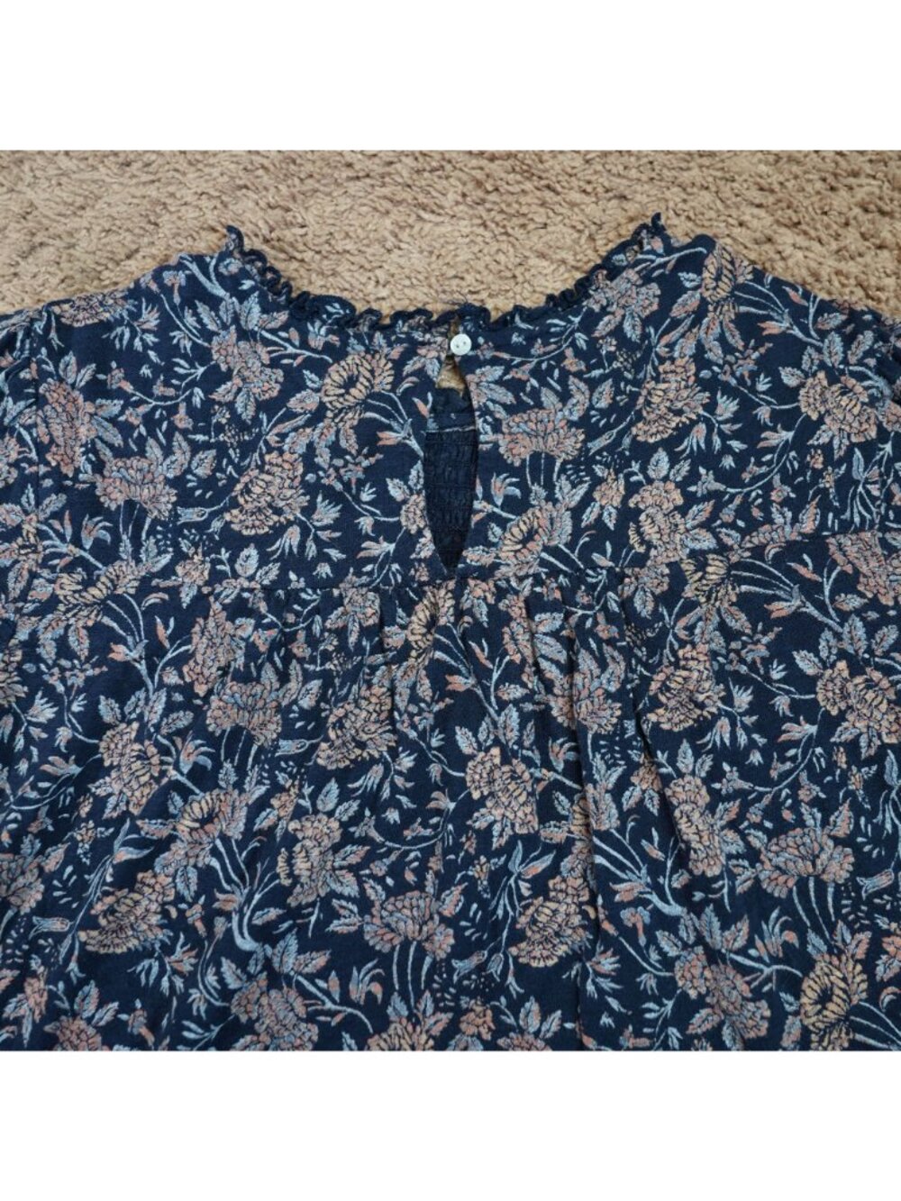 Lucky Brand Smocked Blouse Womens L Blue Floral Short Sleeve Boho Peasant Top - Picture 10 of 10